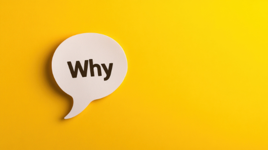 乳歯がすきっ歯になる原因を考えるイメージ